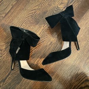 Black Velvet Bow Heels with Ankle Strap - Size 9